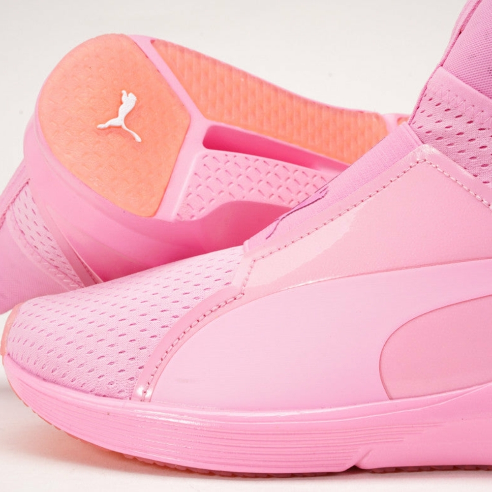PUMA Women's Fierce Bright Mesh Cross-Trainer Shoe puma. *NEW IN BOX* SOLD OUT*